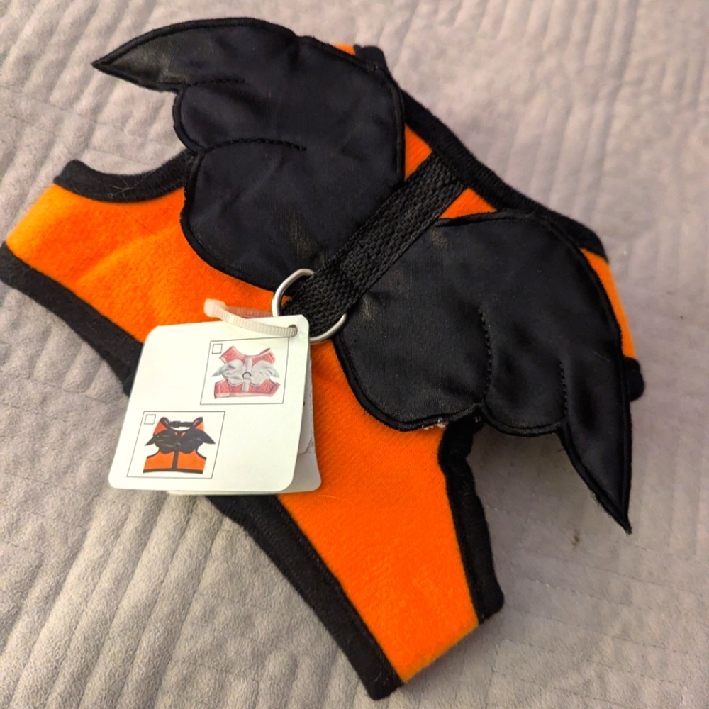 NWT Halloween Bat Wing Harness XXS